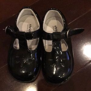Stride rite black dress shoes
